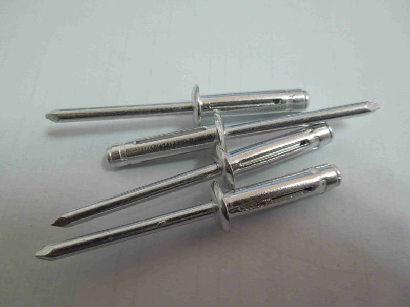 Bí quyết sử dụng đinh rút tối ưu cho các kỹ sư và thợ cơ khí