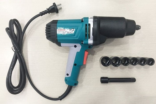 Cách sử dụng súng bắn ốc vít an toàn cho thợ xây và thợ mộc