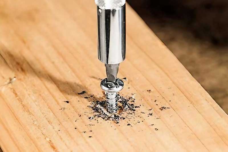 Hướng dẫn kỹ thuật tối ưu khi vặn ốc trên vật liệu mỏng và vật liệu dày