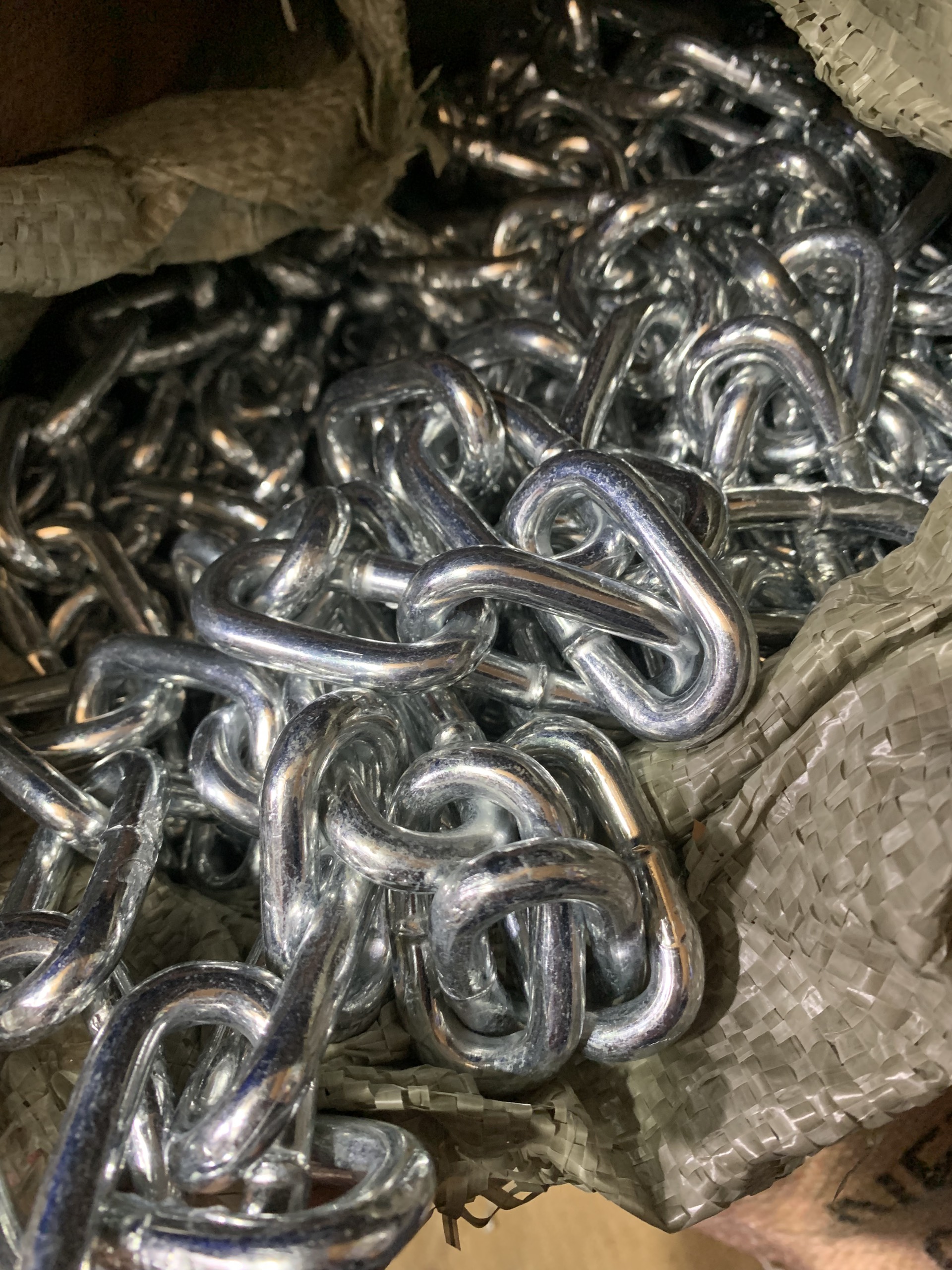 Hướng dẫn chọn dây xích cho xe nâng