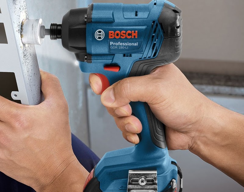 Cách sử dụng súng bắn ốc vít an toàn cho thợ xây và thợ mộc