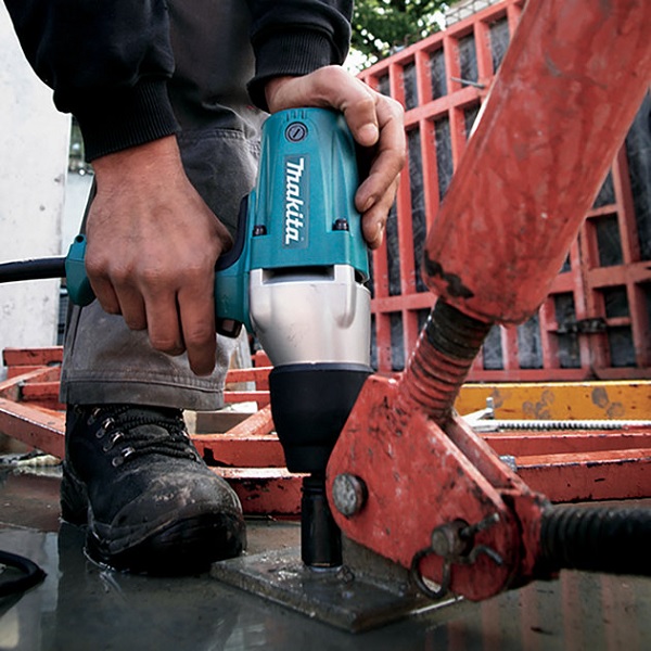 Hướng dẫn kỹ thuật tối ưu khi vặn ốc trên vật liệu mỏng và vật liệu dày