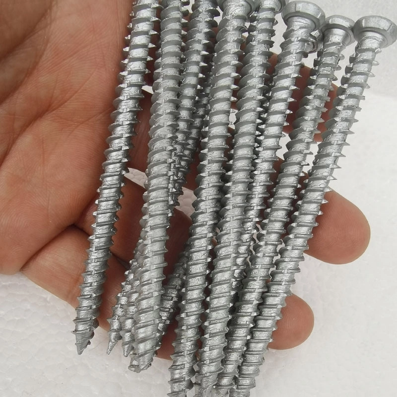 Có nên dùng vít lắp đặt giá rẻ ? Những điều cần biết