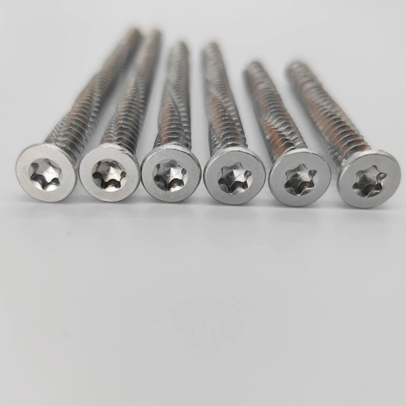 Có nên dùng vít lắp đặt giá rẻ ? Những điều cần biết